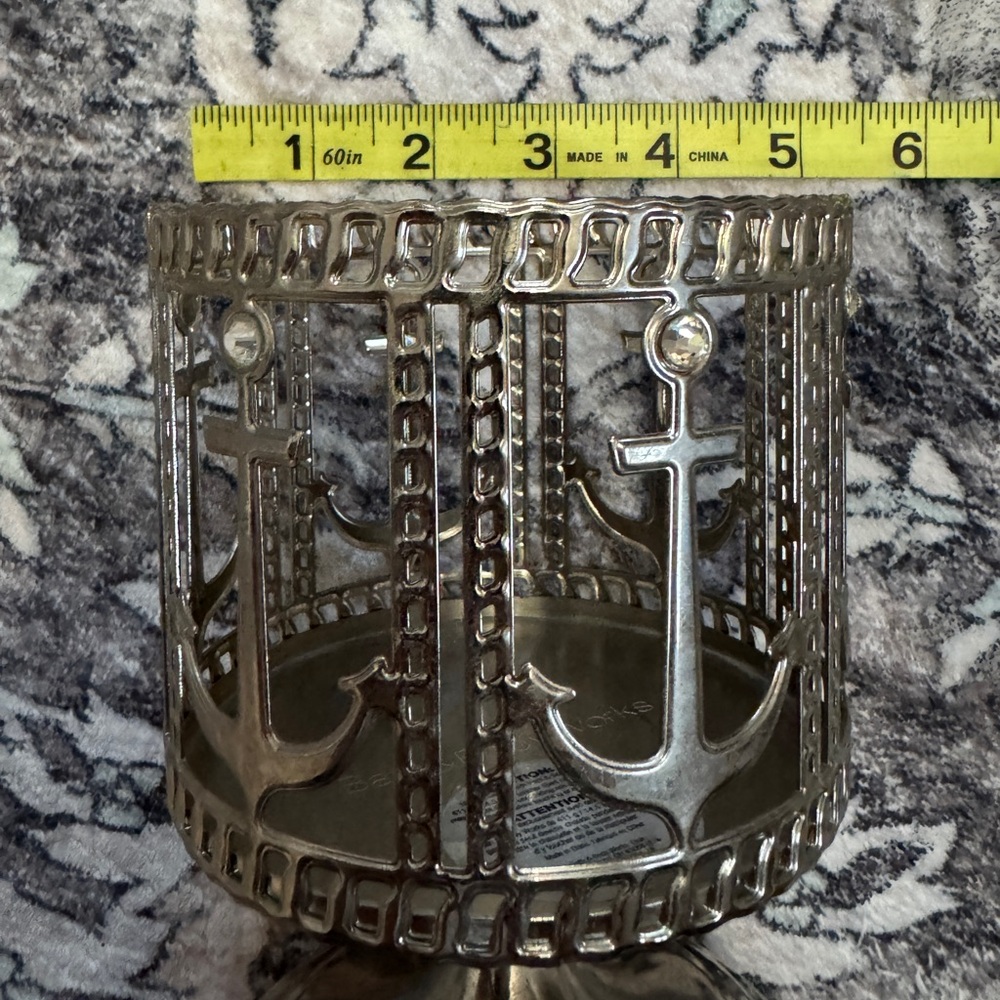 Bath & Body Works Silver Candle Base - Picture 9 of 10